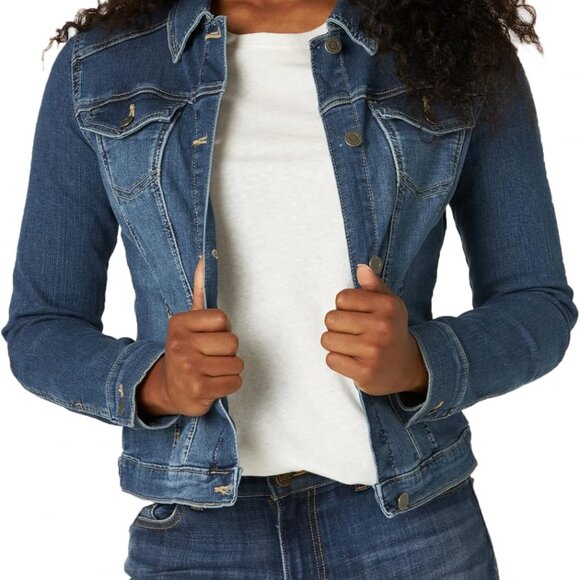 Stylish Women's Plus Size Denim Jacket in Weathered Medium Blue - Classic Fit - Picture 1 of 5